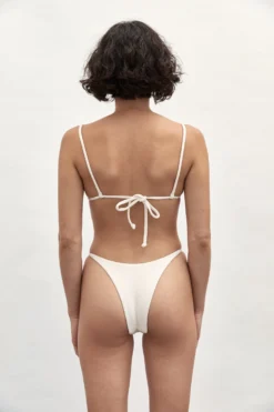 Ziah | Rio Bottom Bouclê - Ecru 5 Ziah | Rio Bottom Bouclê - Ecru -Clothing Shop 20210902 Ziah Shot 32 032 2100x f60744c7 f07a 4ce7 b92b 27cc9f5dd62a scaled