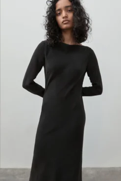 St Agni | Long Sleeve Bias Silk Dress - Black -Clothing Shop Long Sleeve Bias Silk Dress Black 2 1200x 32dd3fc6 0d3b 47b7 baf1 1c1d96f2c9d8