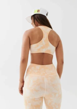 P.E Nation | React Sports Bra - Golden Sand 8 P.E Nation | React Sports Bra - Golden Sand -Clothing Shop PENATION Q2 APR22 MAY22 TASH GALGUT S07 052 800x f3fa40a9 1fe8 40f9 9ccc e1a63cf27232