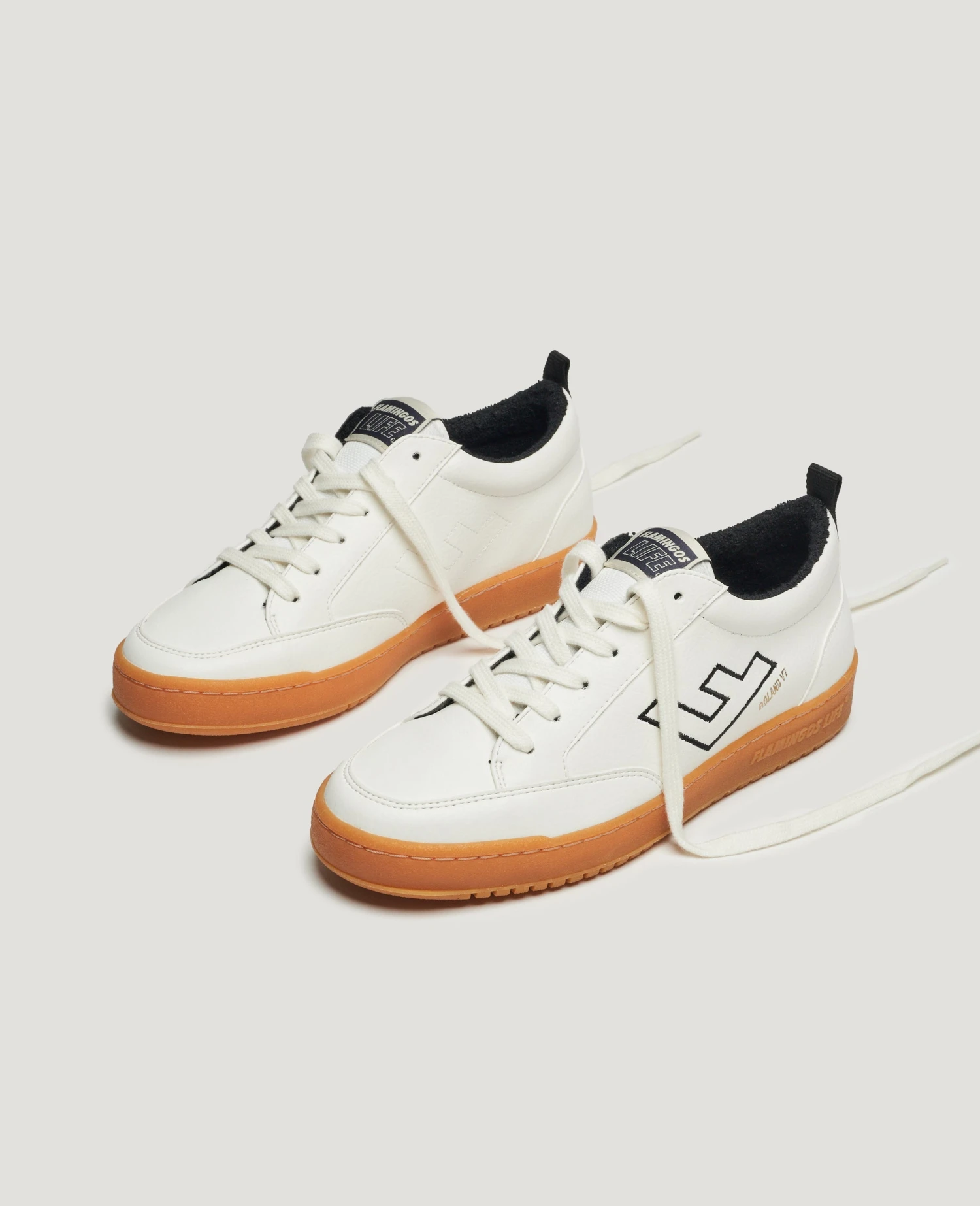 Flamingos Life | Roland V.7 Sneaker - White / Black / Caramel 2 Flamingos Life | Roland V.7 Sneaker - White / Black / Caramel - Image 2