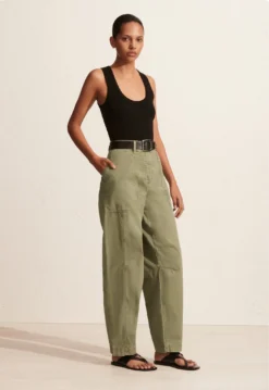 Matteau | Relaxed Cargo Pant - Oregano 7 Matteau | Relaxed Cargo Pant - Oregano -Clothing Shop The Ribbed Tank Cargo Pant Black Oregano 2 1440x fba84e58 fbe6 4f77 aa00 709f1beb2e40