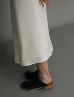 La Tribe | Anika Wooden Clog - Black 10 La Tribe | Anika Wooden Clog - Black -Clothing Shop p 9f1243bd b5d0 4559 b4a8 6dc8b7bf18cf