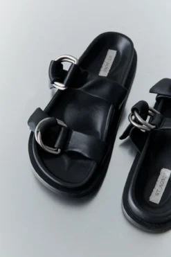 ST. AGNI | Ring Detail Slide - Black -Clothing Shop p fdfc357f ad83 4a07 ba62 fccf825ed311