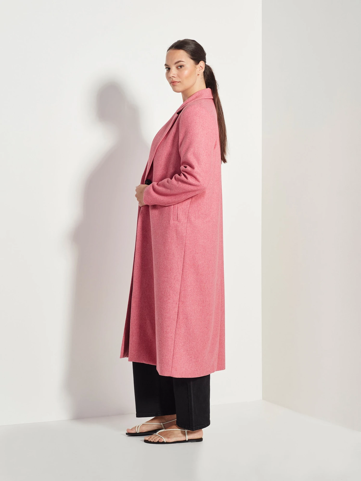 Juliette Hogan | Arthur Coat - Rosy 2 Juliette Hogan | Arthur Coat - Rosy - Image 2
